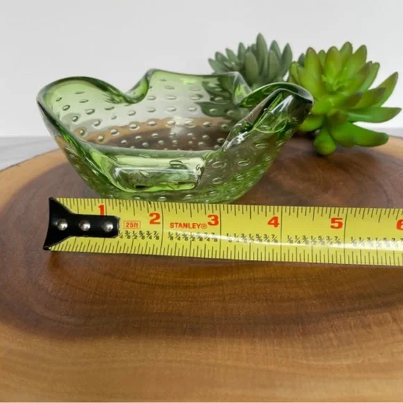 Vintage Handmade Hand Blown Controlled Bubble Folded Sides Green Dish - Picture 7 of 10